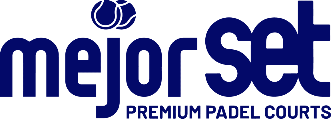 Logo Mejor Set Premium Padel Courts, partenaire du complexe ZE PADEL